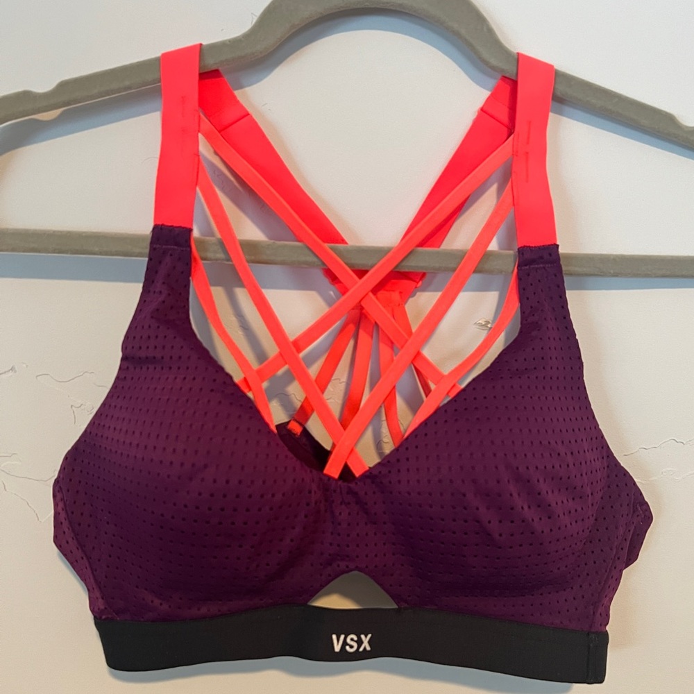 Victoria secret sports bra